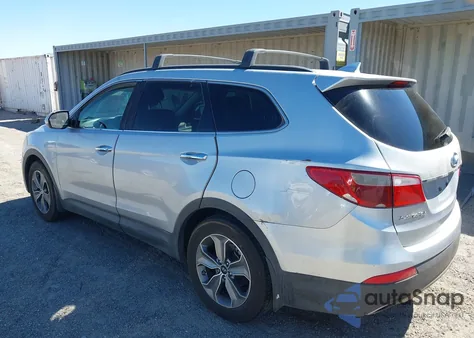 2016 Hyundai Santa Fe Se z USA, uszkodzony, nr VIN KM8SM4HF4GU154304